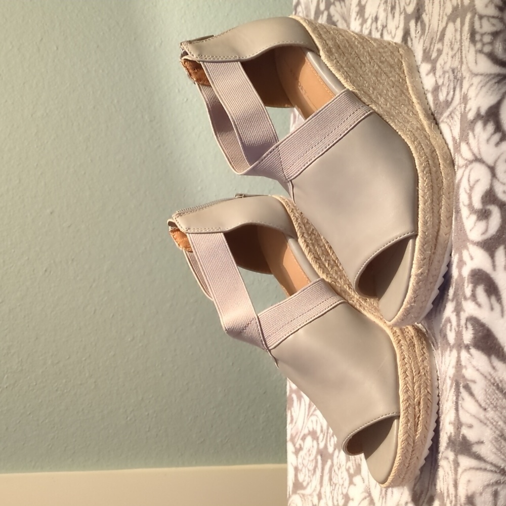 Report Wedge Grey Sandal - Picture 3 of 4